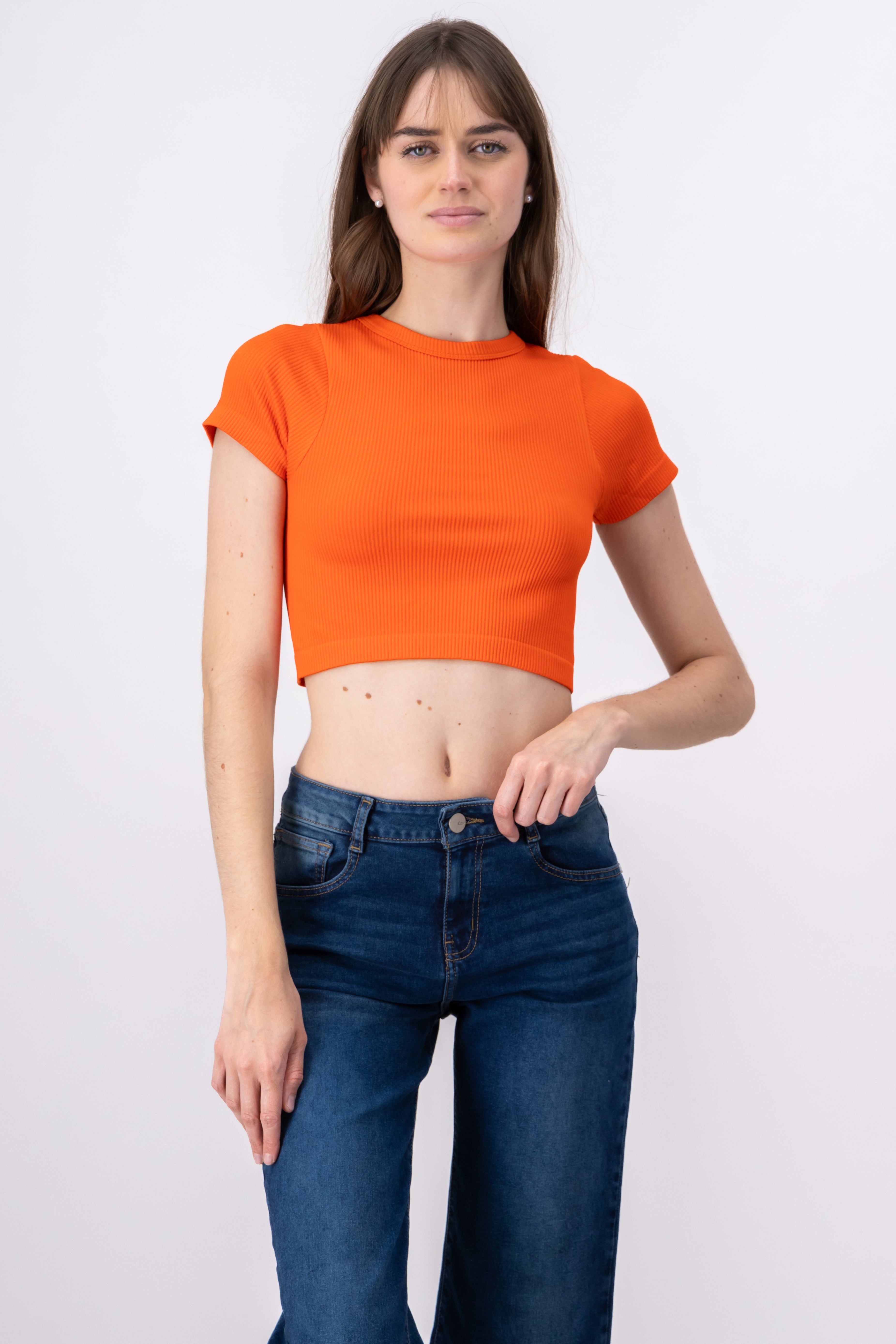 Top Crop Acanalado Manga Corta sold by Shasa