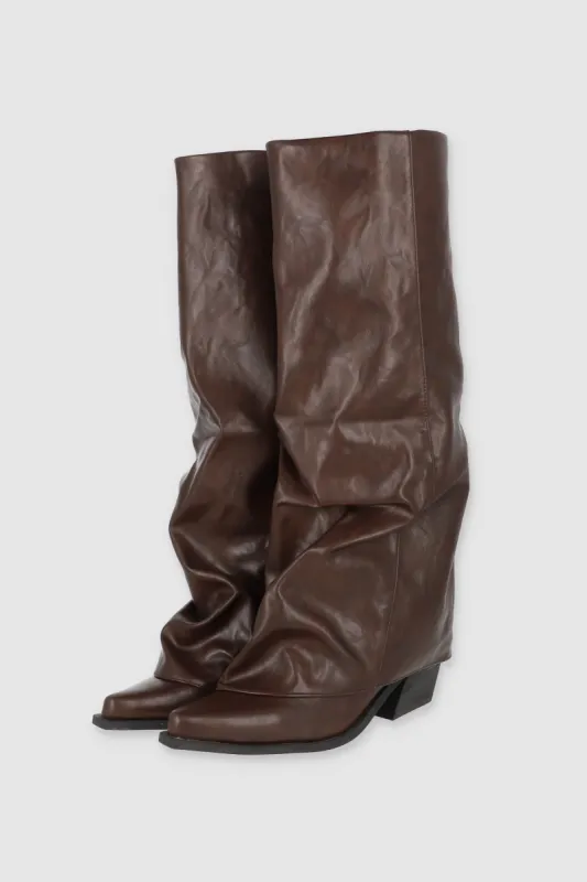 Bota Larga Acampanada Soluchy sold by Shasa