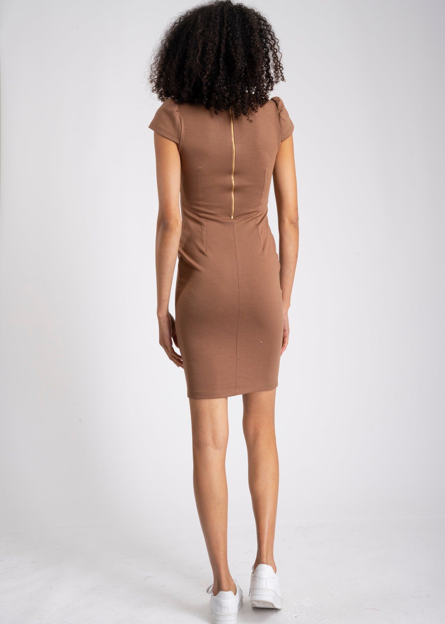 Vestido midi liso cuello v sold by Shasa product image thumbnail 4