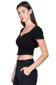 Top acanalado liso encaje sold by Shasa