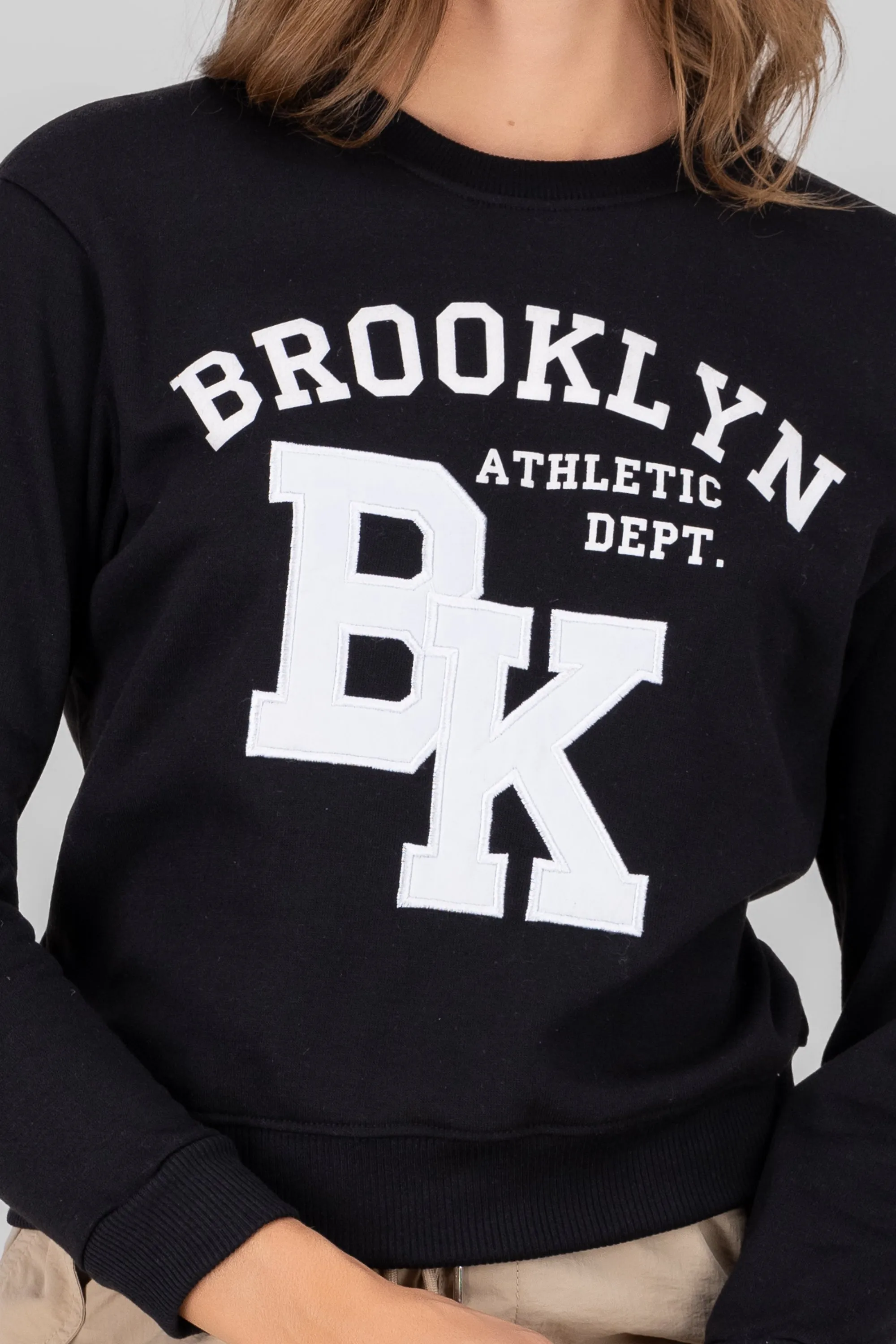 Sudadera estampado brooklyn sold by Shasa product image thumbnail 5