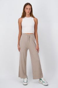 Pantalón Tejido Textura Acanalada sold by Shasa