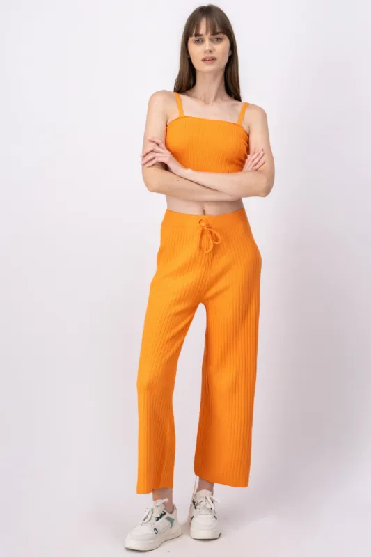 Pantalón tejido acanalado sold by Shasa
