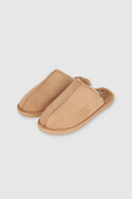 Pantuflas Mula Lisa Peluche sold by Shasa