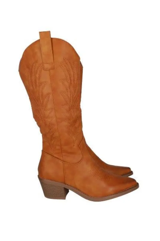 Bota Vaquera Larga Bordados sold by Shasa