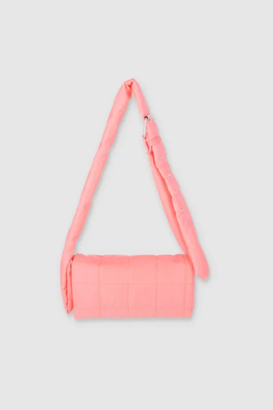 Bolsa Capitonada Solapa sold by Shasa