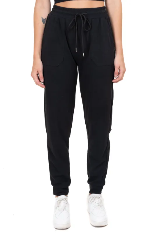 Pants jogger lisos sold by Shasa