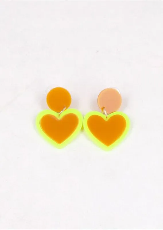 Aretes Corazon Color sold by Shasa