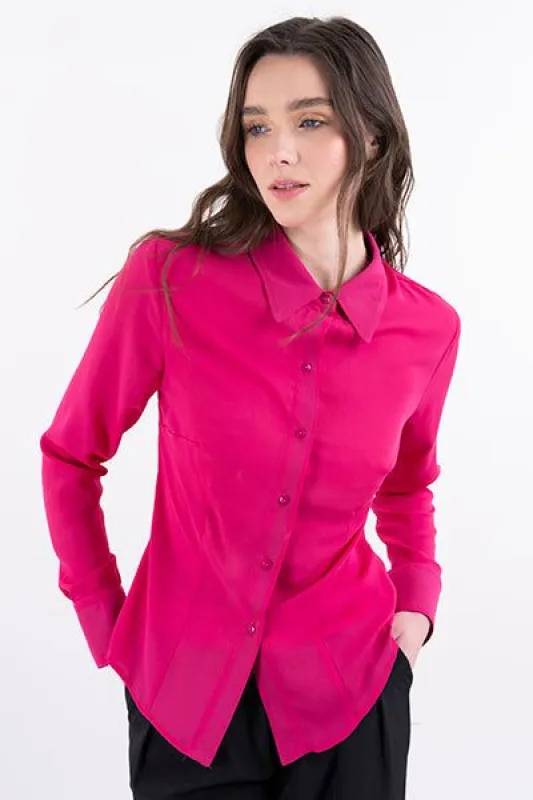 Blusa manga larga costuras sold by Shasa