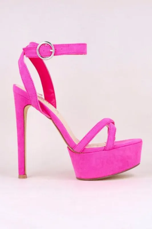 Tacón plataforma suede sold by Shasa