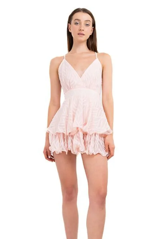 Vestido Mini Mesh Bajo Olanes sold by Shasa