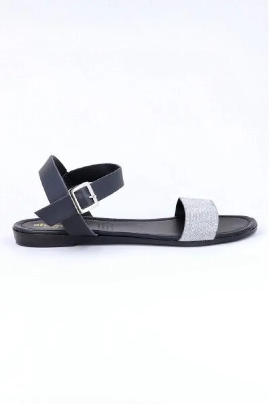 Sandalia Plana Tiras Brillos sold by Shasa