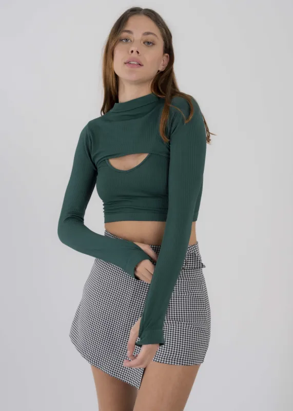 Top Seamless Irregular sold by Shasa