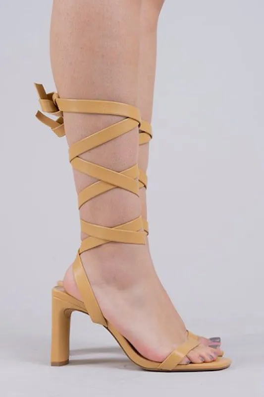 Tacón abierto efecto piel cinta ancha sold by Shasa