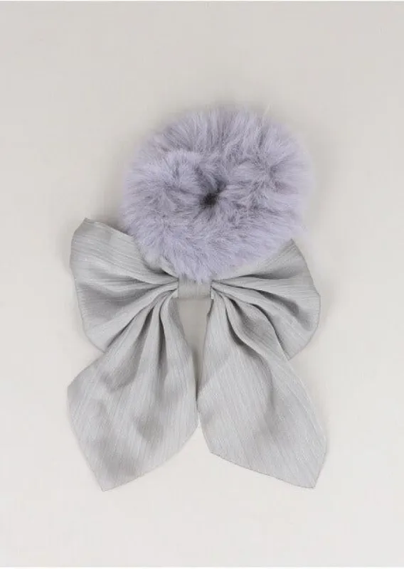 Scrunchie Peluche Moño sold by Shasa