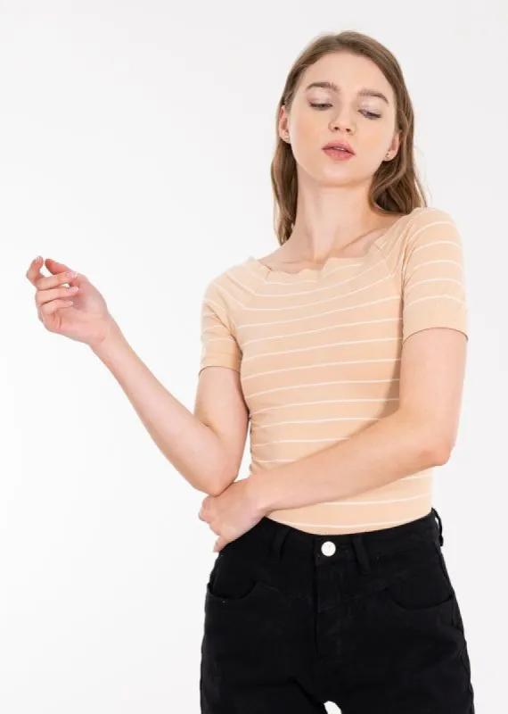 Bodysuit rayas hombro descubierto sold by Shasa