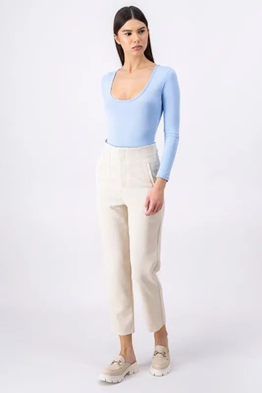 Pantalones Lisos Pinzas sold by Shasa