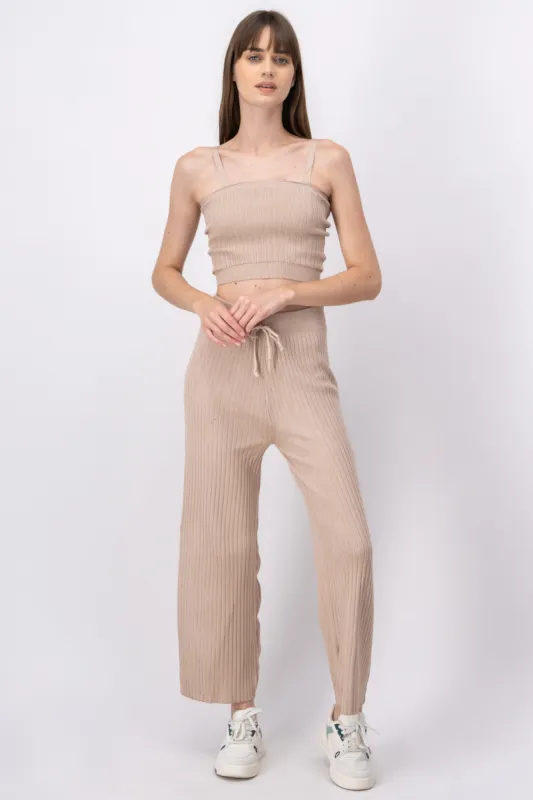 Pantalón tejido acanalado sold by Shasa