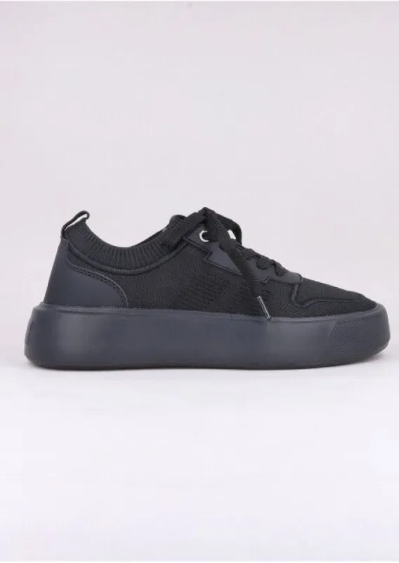 Tenis retro tejido sold by Shasa