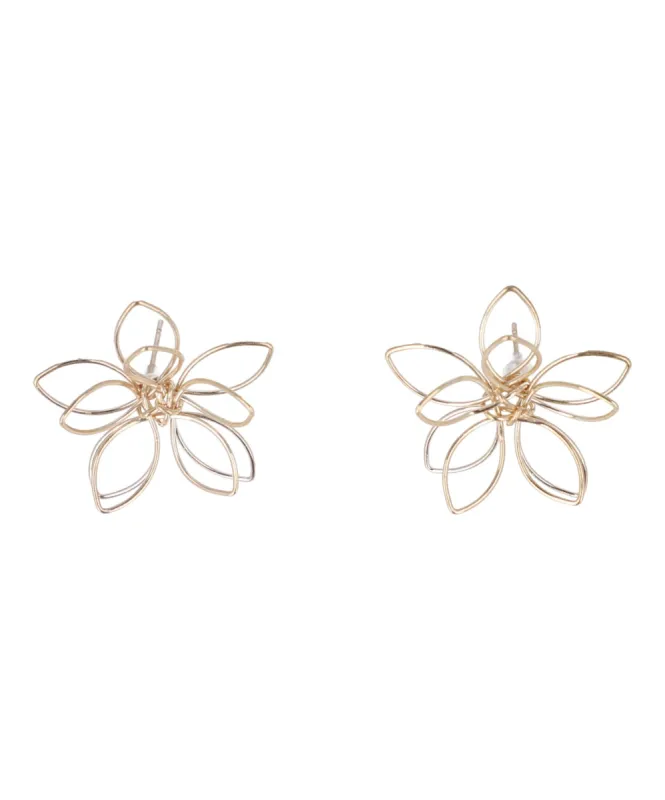 Aretes flor metal sold by Shasa