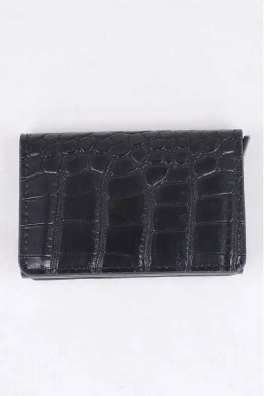 Tarjetero efecto piel textura sold by Shasa
