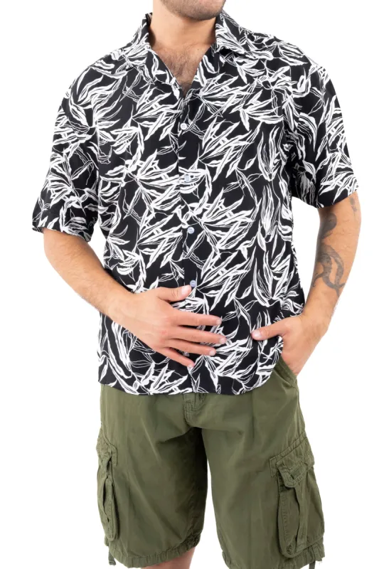 Camisa resort hojas sold by Shasa