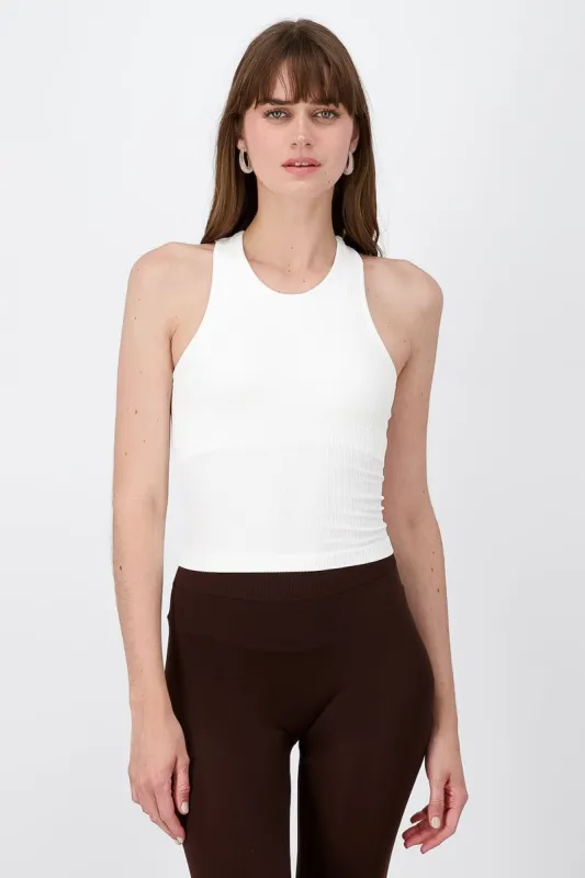 Top seamless liso con copas sold by Shasa