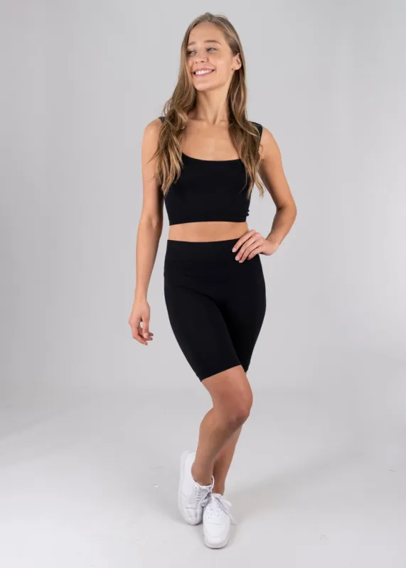 Biker short altos sold by Shasa