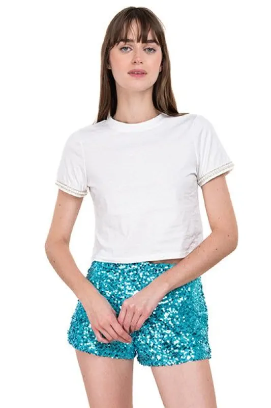 Playera crop perlas mangas sold by Shasa