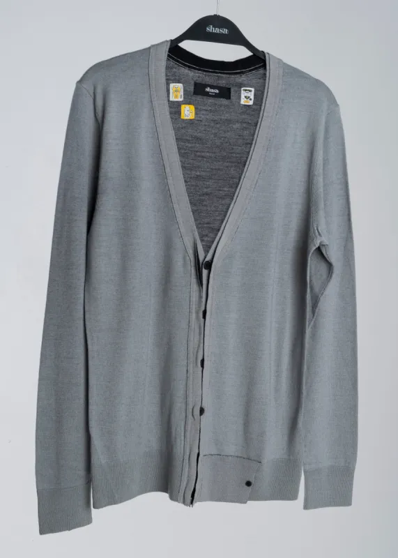 Suéter Abierto Botones sold by Shasa