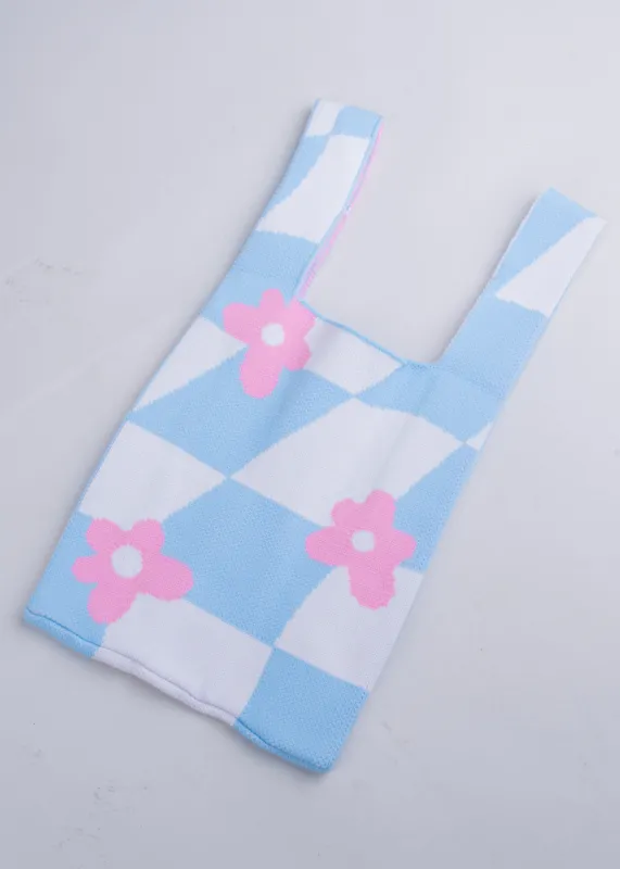 Bolsa tote tejida flores sold by Shasa