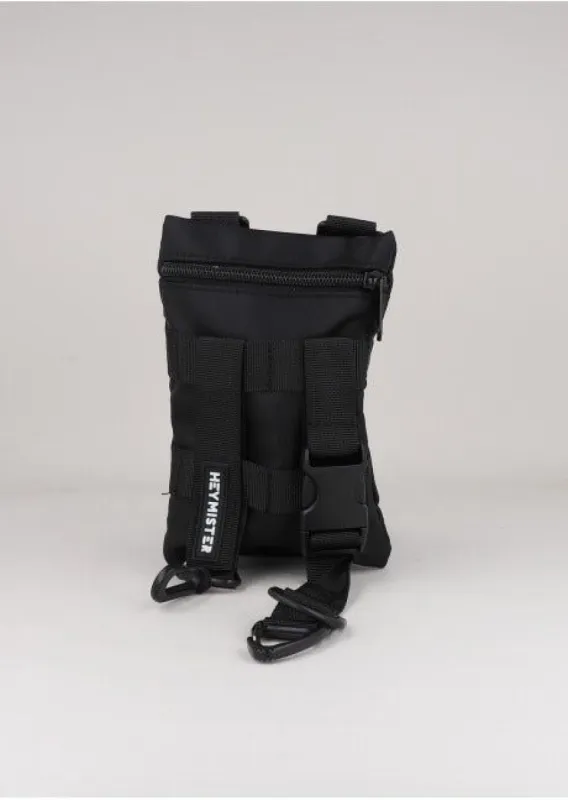 Bolsa crossbody broches sold by Shasa