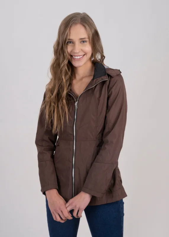 Parka con gorro sold by Shasa