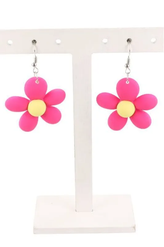 Aretes Colgantes Flores sold by Shasa