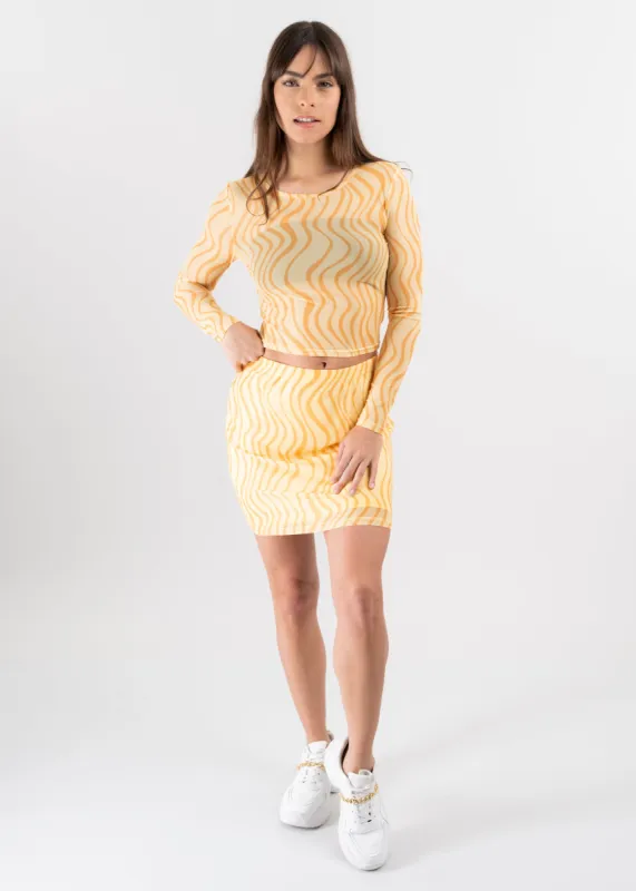 Falda mini mesh líneas onduladas sold by Shasa
