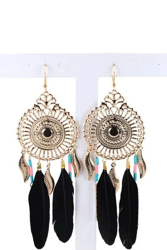 Aretes atrapasueños plumas sold by Shasa