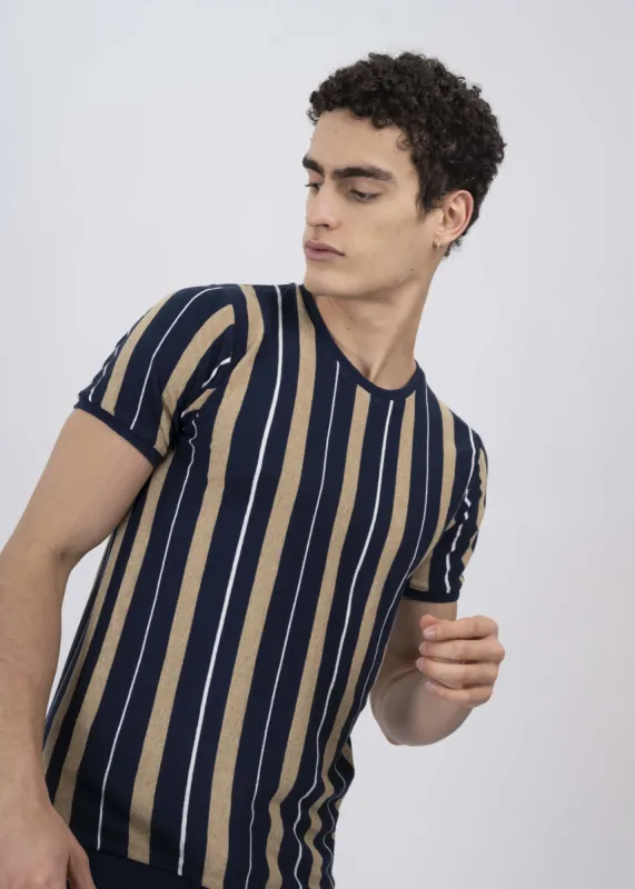 Playera rayas cárdigan sold by Shasa