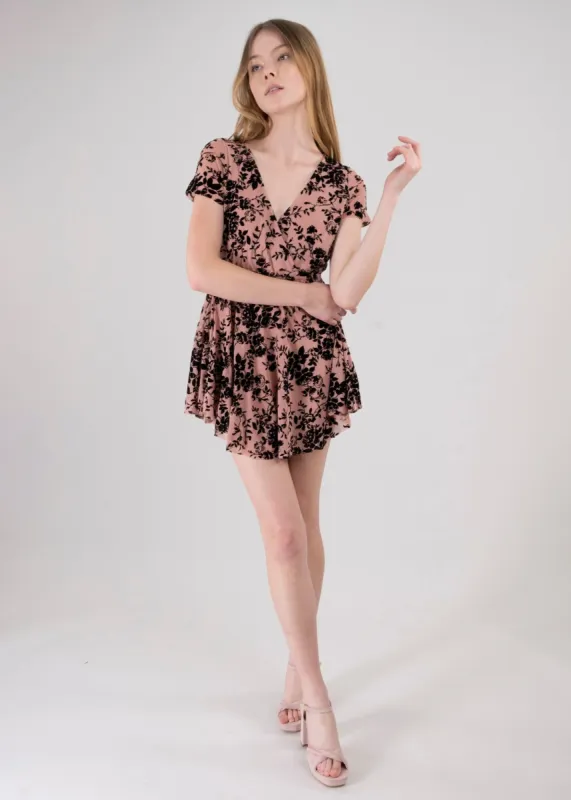 Vestido mini mesh flores flock sold by Shasa