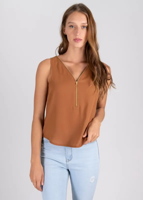 Blusa tirantes cierre delantero sold by Shasa