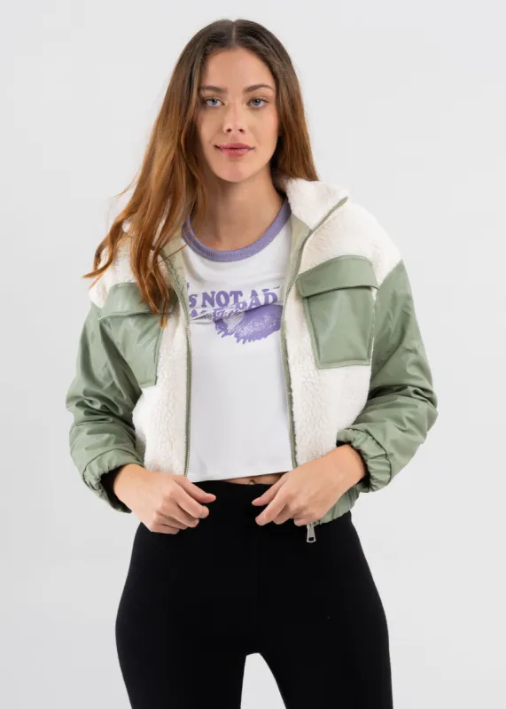 Chamarra sherpa contraste efecto piel sold by Shasa