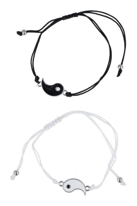 Set 2 pulseras yin yang sold by Shasa