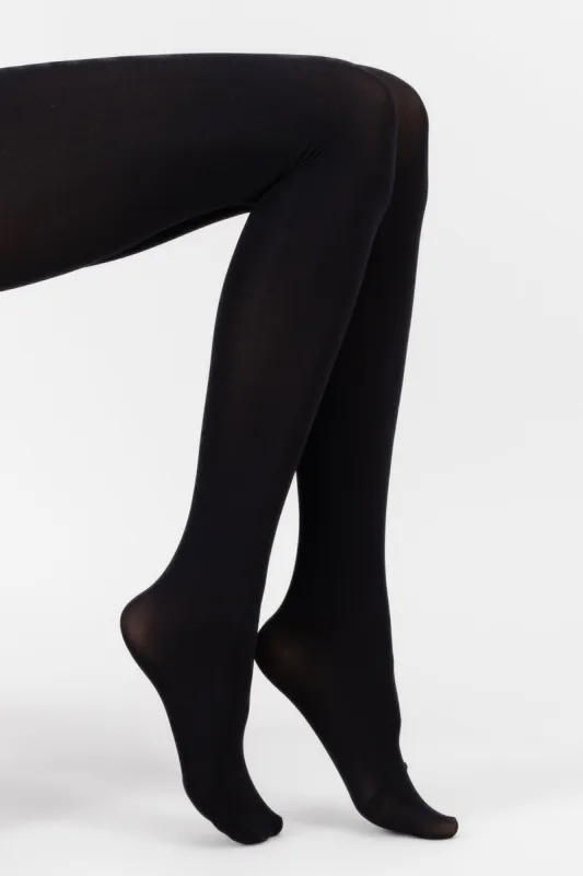 Medias Lisas Elásticas sold by Shasa