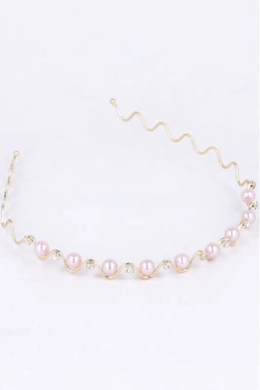 Diadema curva perlas sold by Shasa