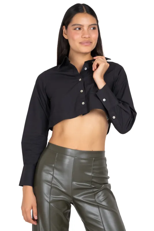 Camisa crop bolsillo lisa sold by Shasa