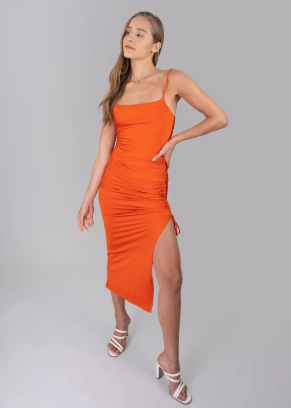 Vestido maxi satín fruncido jareta sold by Shasa
