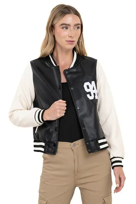Chamarra bomber efecto piel 94 sold by Shasa