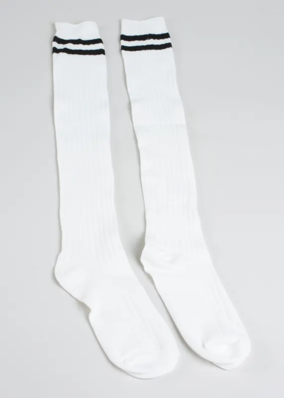 Calceta larga acanalada sold by Shasa