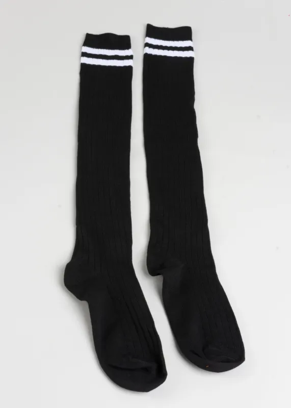 Calceta larga acanalada sold by Shasa