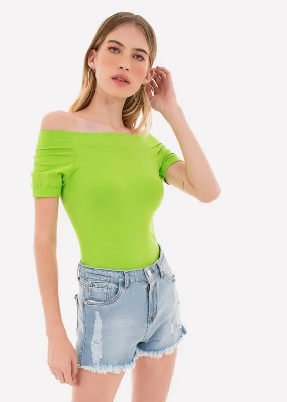 Bodysuit liso hombros descubiertos sold by Shasa