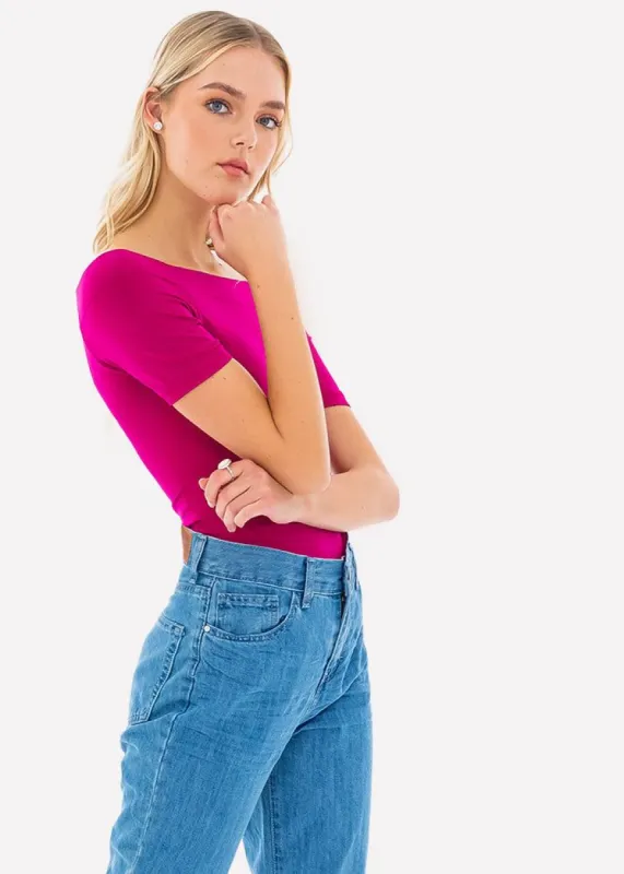 Bodysuit liso hombros descubiertos sold by Shasa